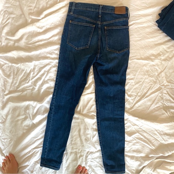 3 Dark Wash HighRise Skinny - Picture 11 of 13